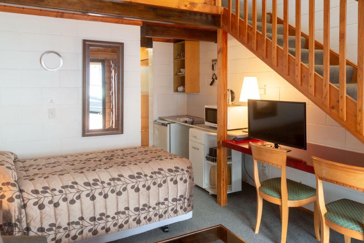 New Haven Motel Όκλαντ Εξωτερικό φωτογραφία